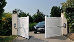 Lire la suite à propos de l’article Portails Automatiques : Avantages et Considérations Importantes